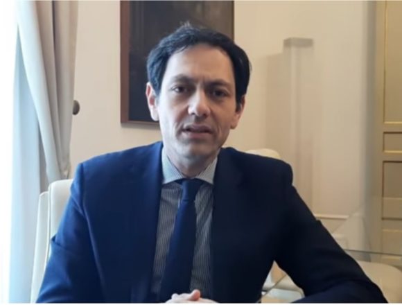 Minacce di morte all’Assessore alla salute Ruggero Razza. Danneggiata anche la sua auto. Minacce di morte all’Assessore alla salute Ruggero Razza. Danneggiata anche la sua auto.