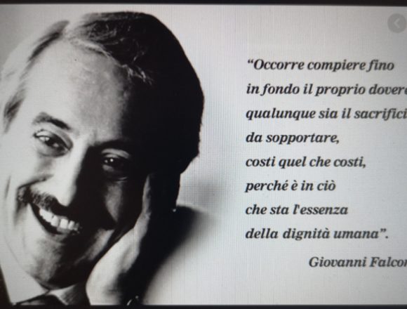 “Palermo chiama Italia…Al Balcone” alle ore 18 del 23 Maggio per ricordare Giovanni Falcone “Palermo chiama Italia…Al Balcone” alle ore 18 del 23 Maggio per ricordare Giovanni Falcone
