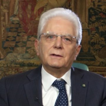 Giovanni Falcone,Mattarella ai giovani “Ragazzi siate fieri del sacrificio suo e di  Borsellino e ricordatelo sempre”