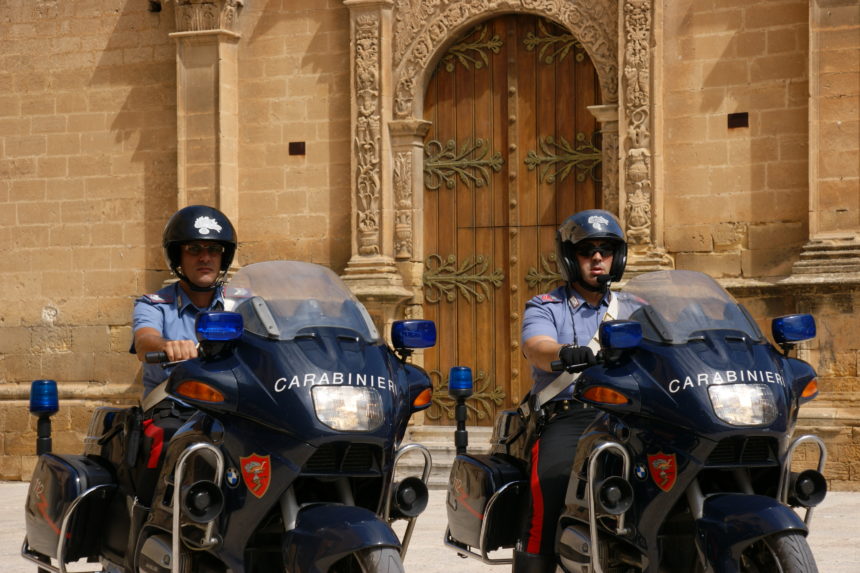 Castelvetrano: 2 arresti per evasione
