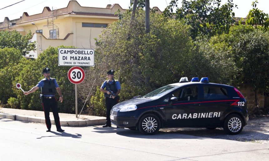 Campobello di Mazara, si finge cieco e percepisce la pensione di invalidità