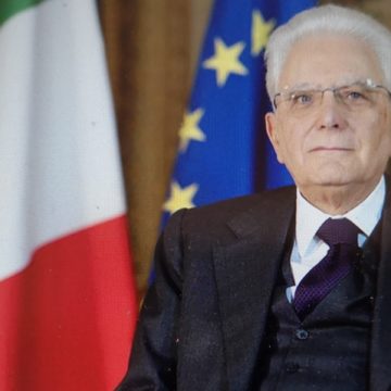 Messaggio di Mattarella alla Guardia di Finanza: ” Nell’attuale emergenza sanitaria  le Fiamme Gialle hanno fornito con abnegazione il loro prezioso contributo”