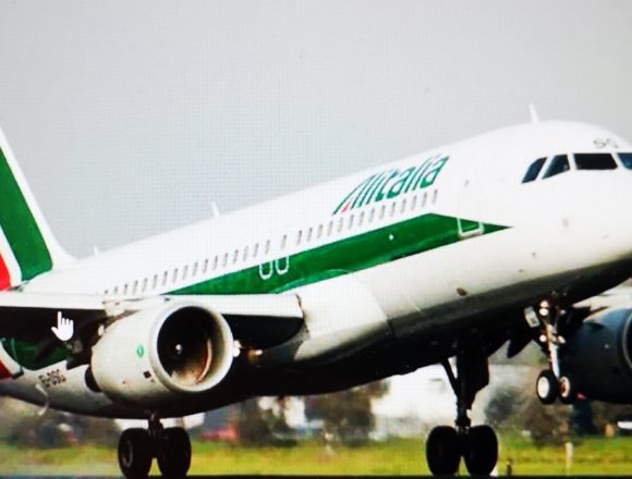 Taglio voli Alitalia da Trapani. Piera Aiello:” Abbiamo contattato subito il Governo e in primis Cancellieri” Taglio voli Alitalia da Trapani. Piera Aiello:” Abbiamo contattato subito il Governo e in primis Cancellieri”