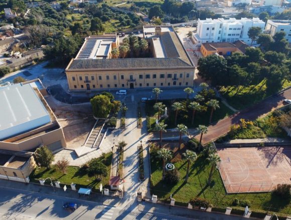 Diploma a pieni voti per gli studenti dell’Istituto “Abele Damiani” di Marsala Diploma a pieni voti per gli studenti dell’Istituto “Abele Damiani” di Marsala