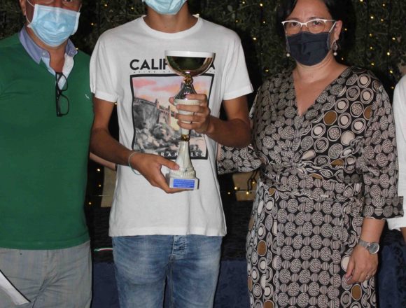 Scacchi, Gianvito Genovese è il campione Lilybetano 2020. I Lilybetani protagonisti anche al torneo di Floresta Scacchi, Gianvito Genovese è il campione Lilybetano 2020. I Lilybetani protagonisti anche al torneo di Floresta