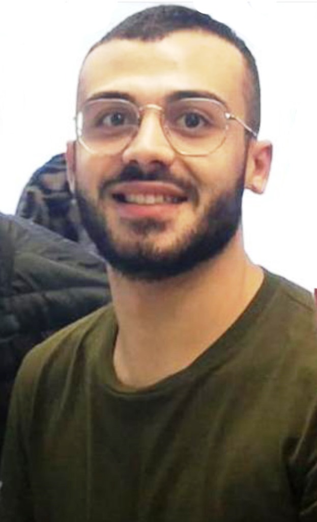 Chi l’ha visto? Da due giorni non si hanno più notizie di Luca Oscar Alagna un giovane di 23 anni residente nel centro storico Chi l’ha visto? Da due giorni non si hanno più notizie di Luca Oscar Alagna un giovane di 23 anni residente nel centro storico