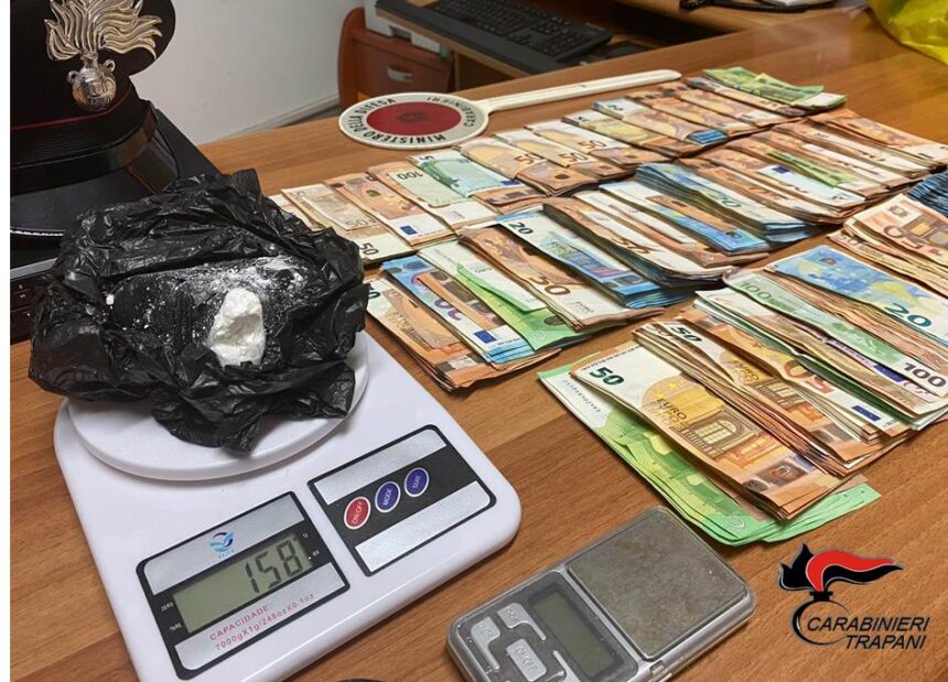 Marsala, droga e contanti per oltre 38mila euro. Arrestato un 50enne