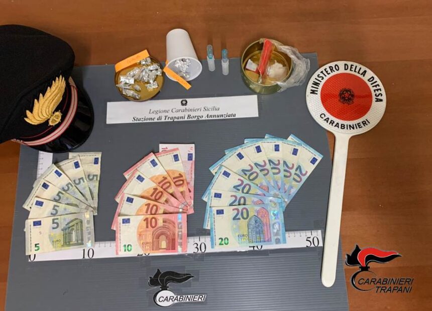 Trapani: minorenne arrestato dai Carabinieri per spaccio di stupefacenti