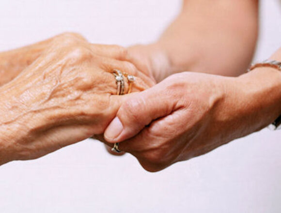 “Tendi la mano al povero”, aiuto straordinario ai bisognosi: il progetto in tutta la Diocesi tramite le Foranie “Tendi la mano al povero”, aiuto straordinario ai bisognosi: il progetto in tutta la Diocesi tramite le Foranie
