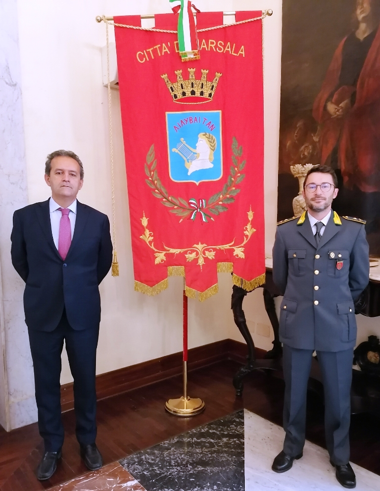 Il sindaco Grillo ha ricevuto a Palazzo municipale il comandante della Guardia di Finanza, Francesco D’Ascanio