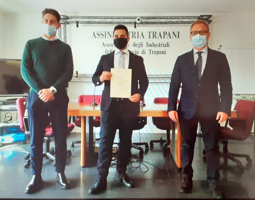 Sicindustria Trapani premia lo studente Giacomo Buzzitta per “Breakapp”, l’ app che rivoluziona la ricreazione a scuola e la pausa in ufficio
