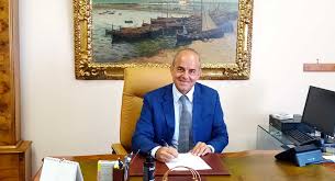 “L’ospedale di Marsala non è al collasso. La rete ospedaliera della provincia di Trapani sta reggendo bene. In progetto un edificio ex novo collegato al nosocomio utile anche dopo la fine dell’emergenza. I primi posti saranno disponibili nell’arco di tre mesi” così il commissario straodinario Asp Trapani, Paolo Zappalà in un’intervista al Vomere