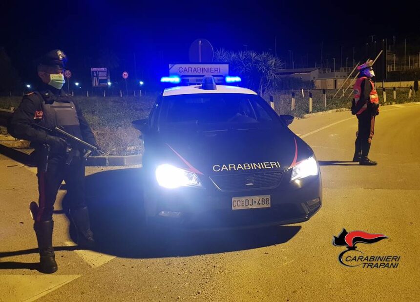 Trapani. I Carabinieri effettuano un controllo straordinario del territorio: 2 denunciati e 19 sanzioni amministrative