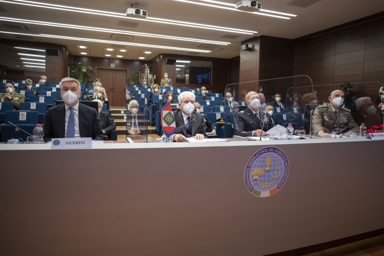Mattarella al COI:” Gli italiani orgogliosi delle Forze armate e riconoscenti anche per l’impegno gravoso nell’ambito dello sforzo comune per affrontare l’emergenza sanitaria sul territorio nazionale”