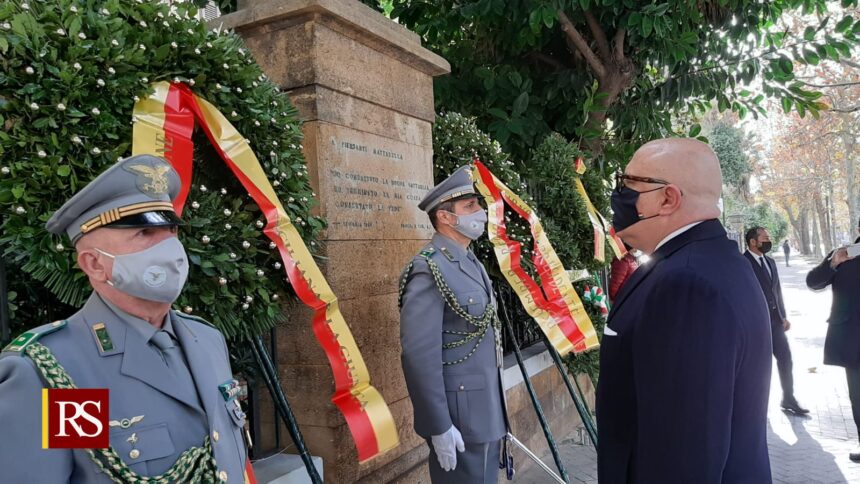 41 anni fa l’uccisione Mattarella, oggi l’omaggio del governo regionale sul luogo dell’eccidio