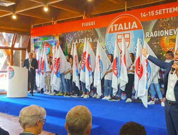 Solidarietà a Cesa dal gruppo dei Giovani dell’Udc Solidarietà a Cesa dal gruppo dei Giovani dell’Udc