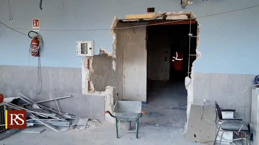 Covid-19,  sopralluogo di Razza nei cantieri del Policlinico di Messina: “In atto processo di rigenerazione”