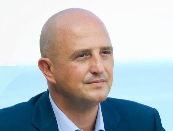 Regione, 28 progetti per 228 milioni di investimenti in Sicilia. Definiti gli accordi per l’innovazione Regione, 28 progetti per 228 milioni di investimenti in Sicilia. Definiti gli accordi per l’innovazione