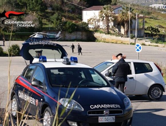 Alcamo, i Carabinieri identificano autori di furti: 1 arresto e 2 denunciati