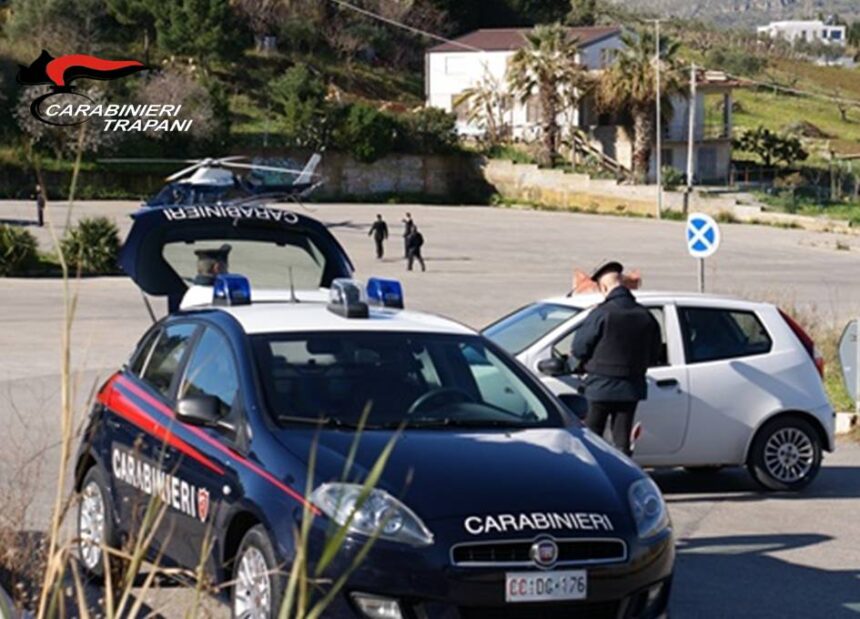 Alcamo, i Carabinieri identificano autori di furti: 1 arresto e 2 denunciati