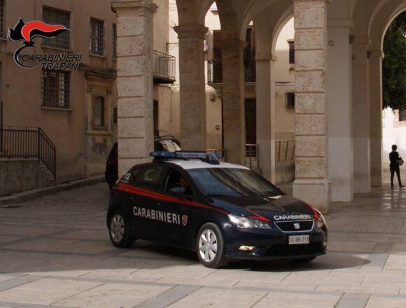 Alcamo, i Carabinieri arrestano 23enne: era evaso dagli arresti domiciliari Alcamo, i Carabinieri arrestano 23enne: era evaso dagli arresti domiciliari
