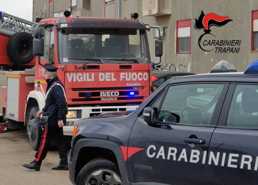 Petrosino: incendio in un’abitazione popolare. Carabinieri e Vigili del Fuoco mettono al sicuro due bambini