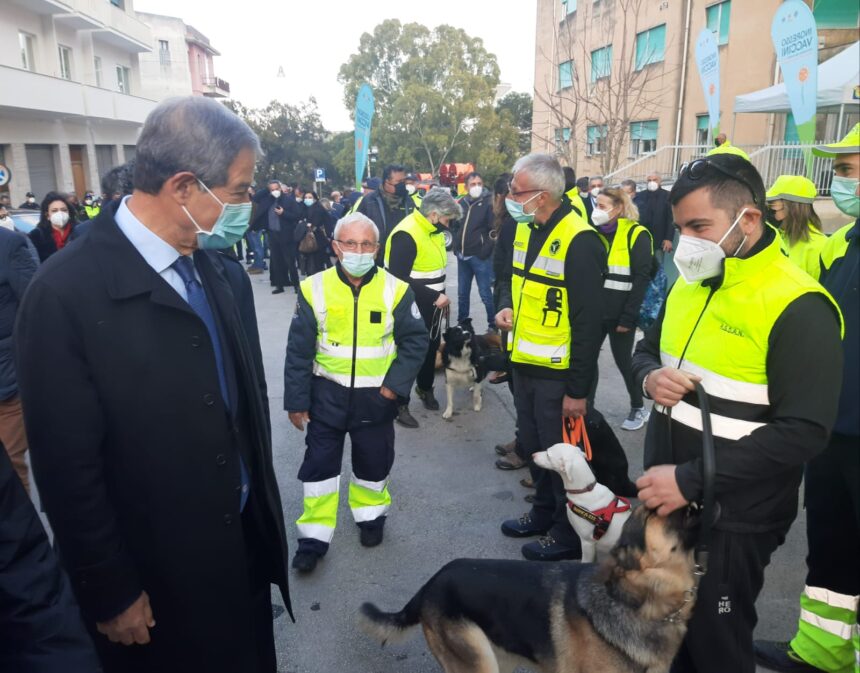 Presentato hub di Ragusa, Musumeci:” Solo col vaccino si può guardare con speranza al futuro”