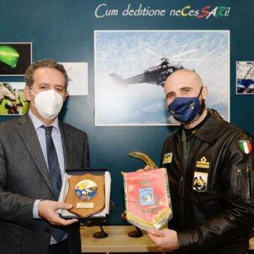 Il sindaco di Marsala, Massimo Grillo, in visita all’82° Centro Combat S.A.R. di Birgi