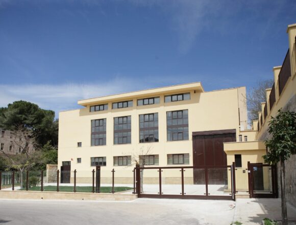 A Caltanissetta assegnati i locali ex Gil (Gioventù italiana del Littorio) per il Museo della Settimana Santa A Caltanissetta assegnati i locali ex Gil (Gioventù italiana del Littorio) per il Museo della Settimana Santa