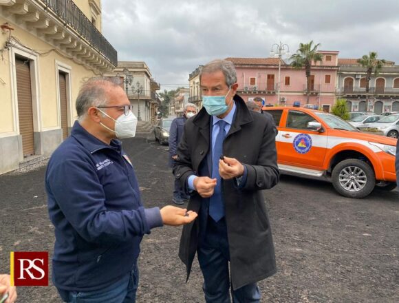 Etna, sopralluogo di Musumeci:” Un milione a sostegno delle aree più colpite”