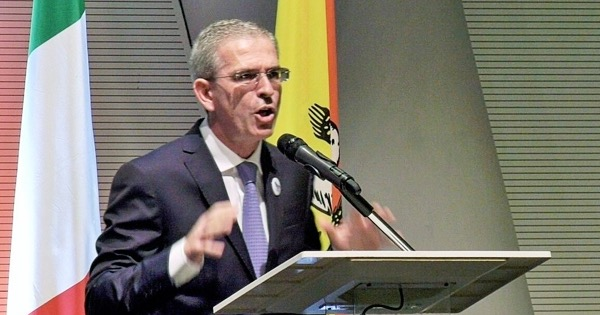 Infrastrutture, Falcone: “In gara ammodernamento della ferrovia Caltagirone-Gela. Governo Musumeci spinge sul recupero delle tratte in abbandono” Infrastrutture, Falcone: “In gara ammodernamento della ferrovia Caltagirone-Gela. Governo Musumeci spinge sul recupero delle tratte in abbandono”