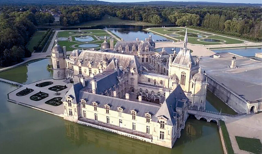 Il Castello di Chantilly ospiterà la quinta edizione del “Premio Internazionale Costa Normanna” presieduto da Giuseppe Di Franco