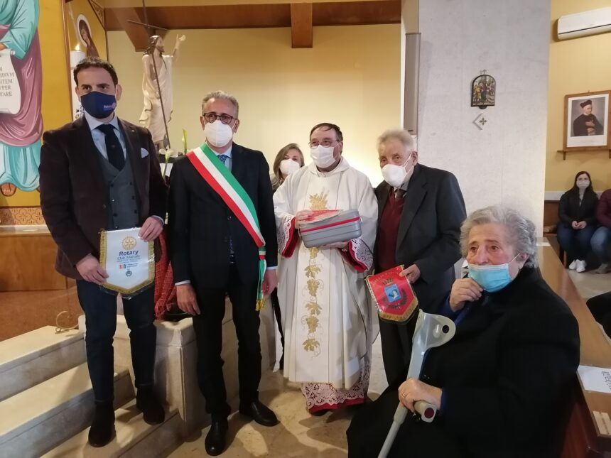 La famiglia Roccaforte ha donato un altro defribillatore in memoria del figlio Salvatore
