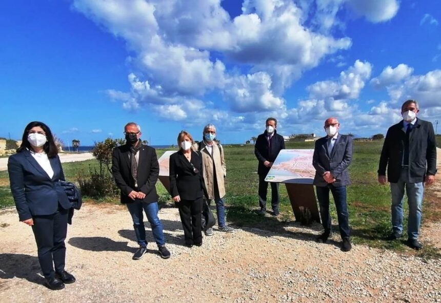 Marsala, sopralluogo dell’ assessore Samonà al Baglio Anselmi per la riapertura del Viale Piave