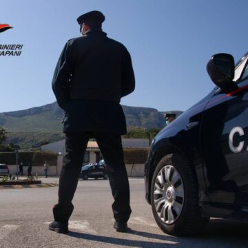 Trapani. Aperitivo vista mare al tramonto. Chiuso locale per violazione delle misure anti covid 19