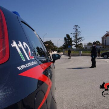 A Valderice i Carabinieri arrestano un 23enne armato con una mazza di ferro