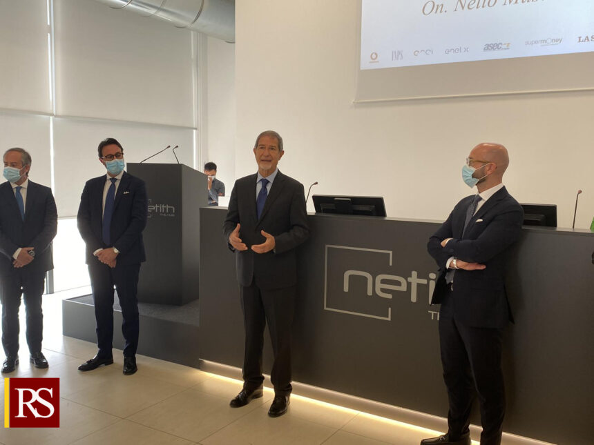 Musumeci in visita alla Netith: «Futuro della Sicilia è nell’innovazione e nel digitale»