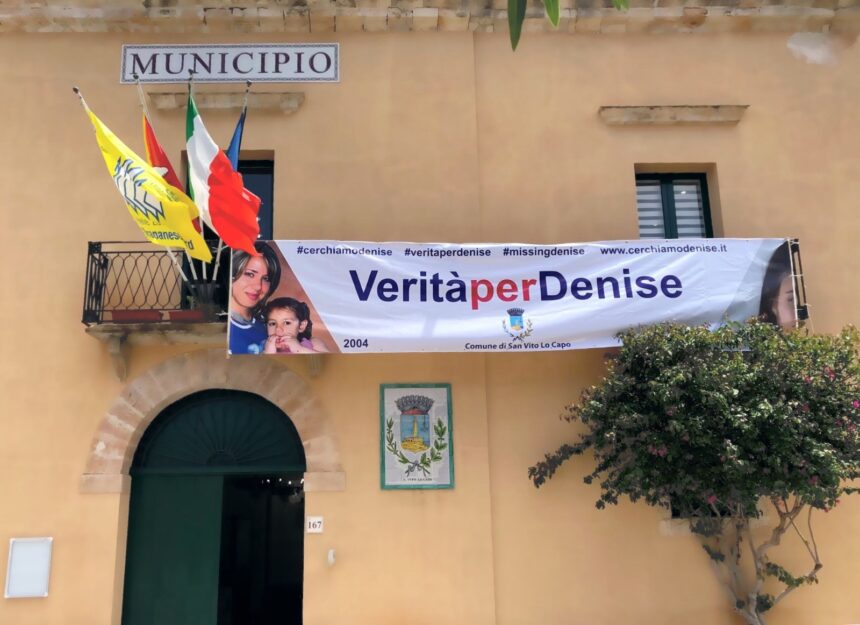 “Verità per Denise”, affisso striscione al Comune di San Vito Lo Capo