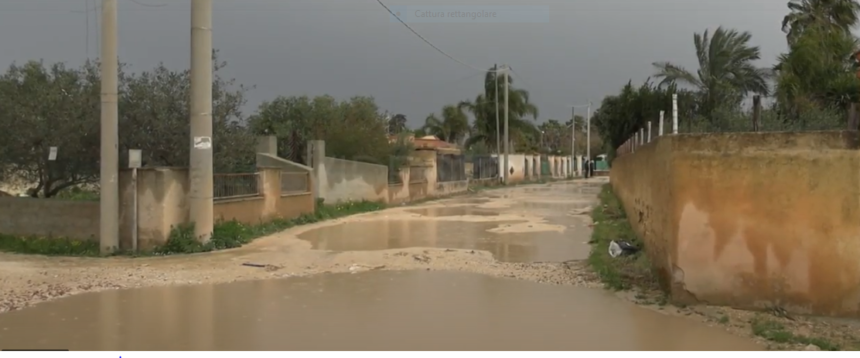 Marsala, contrada San Silvestro: lavori di manutenzione strada di collegamento Area industriale-Via Salemi