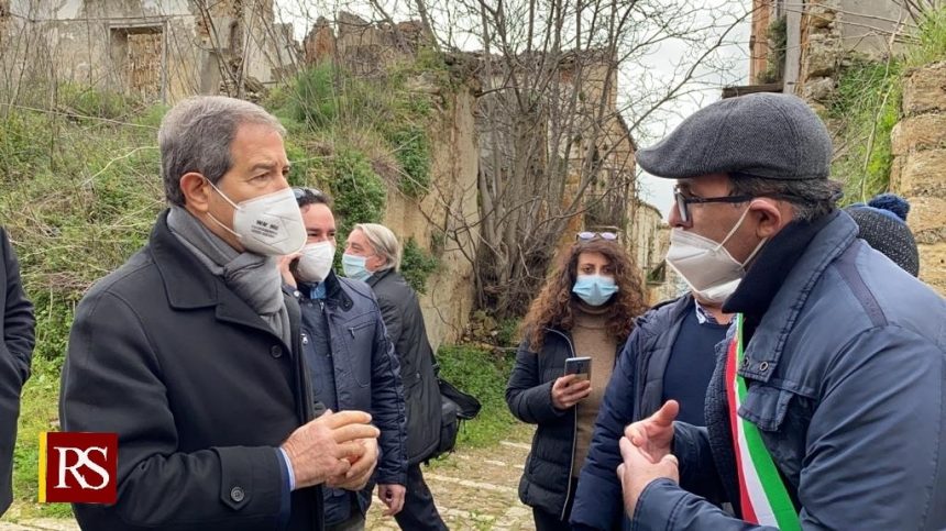 Protezione civile, Musumeci: «I ruderi di Poggioreale come ‘laboratorio’ sismico»