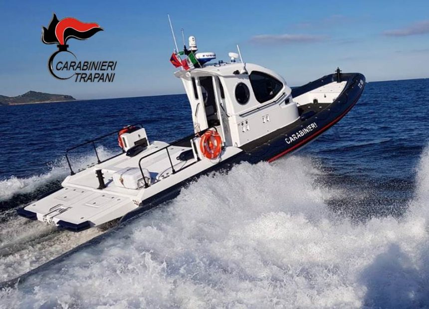 Favignana:non riesce più a raggiungere la barca per la forte corrente. Salvata dai Carabinieri