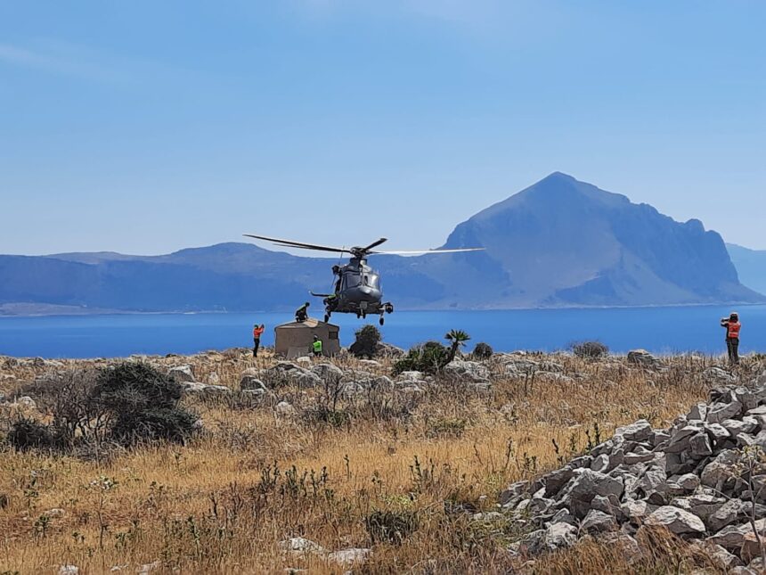 Aeronautica Militare e Corpo Nazionale Soccorso Alpino e Speleologico si addestrano insieme