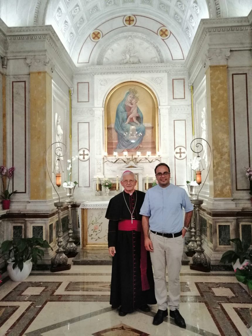 Roberto D’Aleo diventa prete. L’ordinazione nel giorno dell’anniversario di ordinazione presbiterale del vescovo Pietro Maria Fragnelli