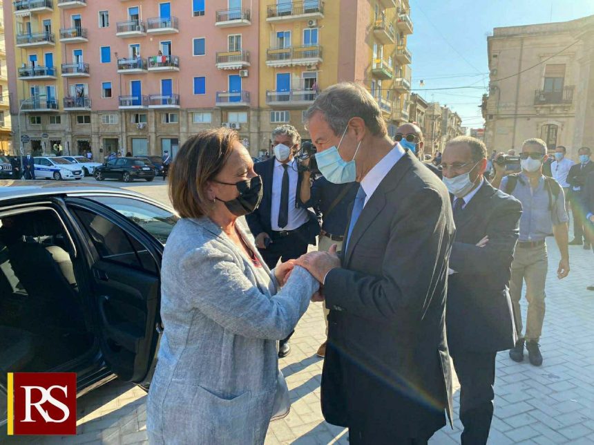 Siracusa, Musumeci accoglie ministro Lamorgese alla Basilica di S. Lucia per ammirare la tela del Caravaggio