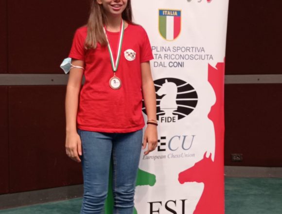 Scacchi: Federica Montalto 7ª ai Campionati Italiani Giovanili Scacchi: Federica Montalto 7ª ai Campionati Italiani Giovanili