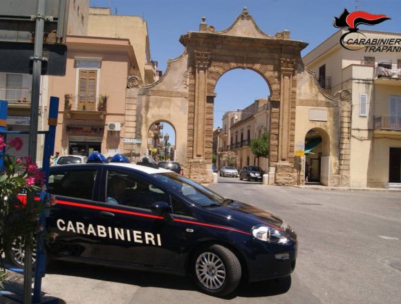 Incidente stradale a Triscina: i Carabinieri denunciano un pensionato di 77 anni. Ancora in gravi condizioni la vittima