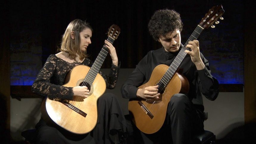 Domenica 8 agosto alle ore 21 Le trascrizioni coraggiose con il Tuscan Guitar Duo. L’evento è organizzato dagli Amici della Musica di Trapani