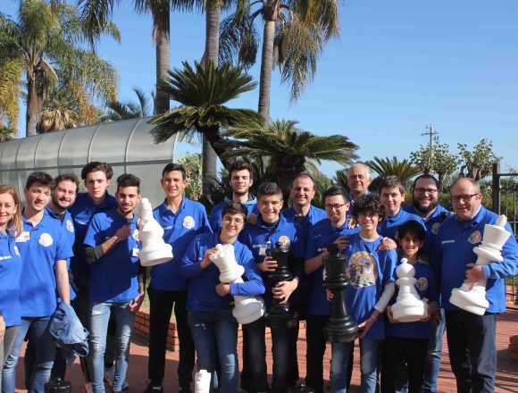 Scacchi: l lilybetani alla volta di Terrasini per il Campionato Italiano a Squadre Scacchi: l lilybetani alla volta di Terrasini per il Campionato Italiano a Squadre