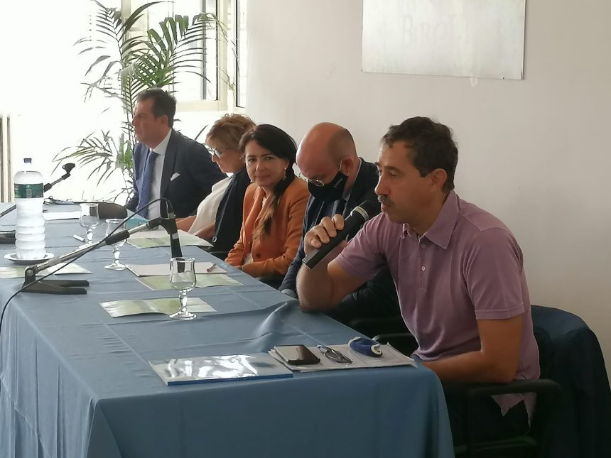 Stati Generali dell’Export a Marsala, Andrea Benetton incontra gli alunni dell’Istituto Tecnico Agrario “Abele Damiani”