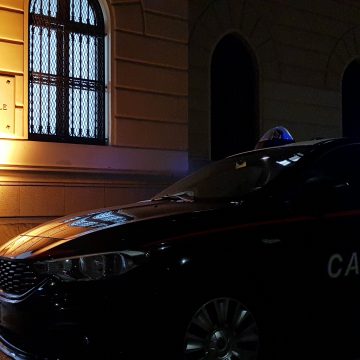 Trapani: maltrattamenti in famiglia. Danneggia persino l’auto della madre, provvedimento per un 28enne